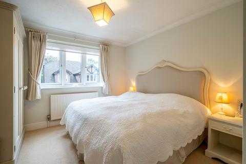 7 Bromley Lane, Hyde Heath, Amersham, HP6 5SQ