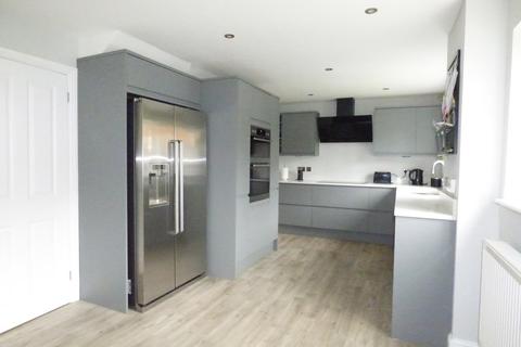 33 Blenheim Close, Bidford On Avon, Alcester, B50 4HW
