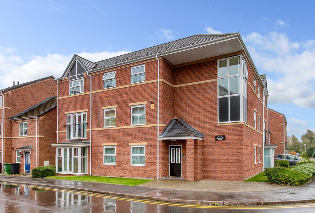 Gloucester Close, Enfield, Redditch, B97 6AH 2 bed apartment £125,000