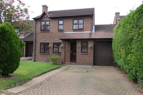6 Devitts Close, Shirley, Solihull, B90 4SY
