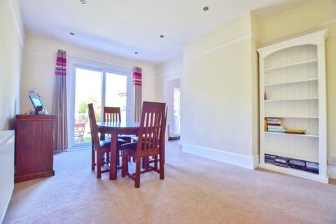 undefined, Whitton Road, Twickenham