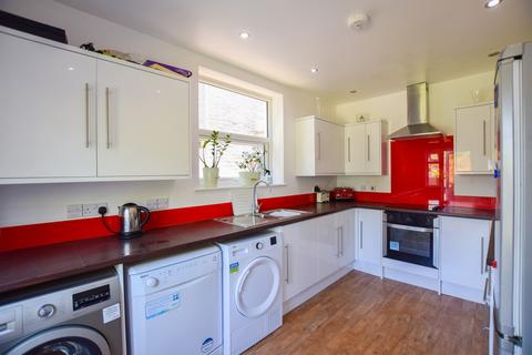 undefined, Whitton Road, Twickenham