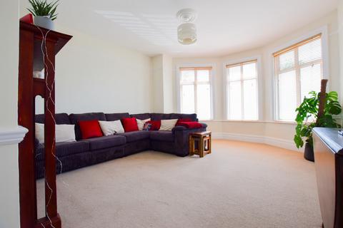undefined, Whitton Road, Twickenham