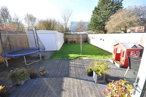 5 Verney Close, Swindon, SN3 5EF