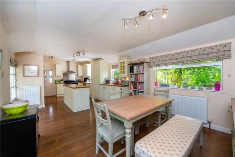20a Abbey Road, Bourne, PE10 9EP