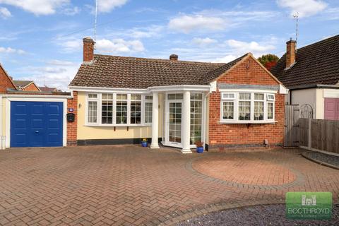 35 Caesar Road, Kenilworth, CV8 1DL