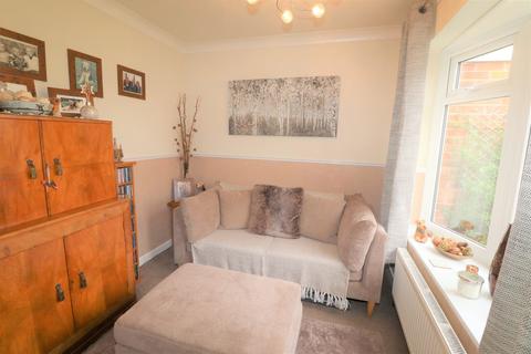 35 Caesar Road, Kenilworth, CV8 1DL