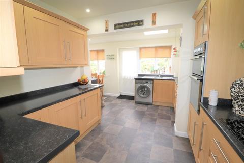 35 Caesar Road, Kenilworth, CV8 1DL