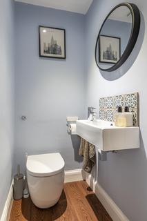 25 Albert Road, London, E18 1LE