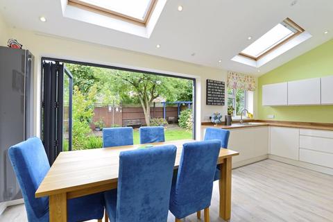 58 Avenue Road, Cranleigh, GU6 7LJ