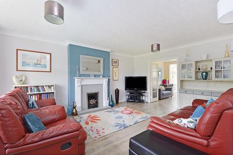 58 Avenue Road, Cranleigh, GU6 7LJ