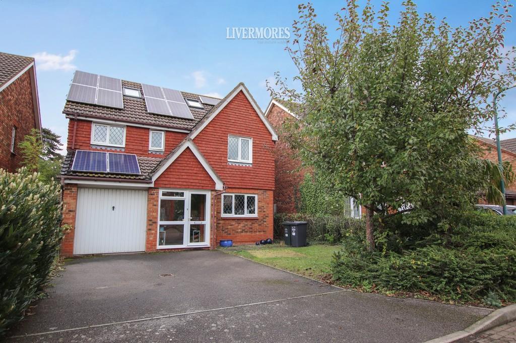 Redding Close, Darenth Village Park 5 bed detached house £550,000
