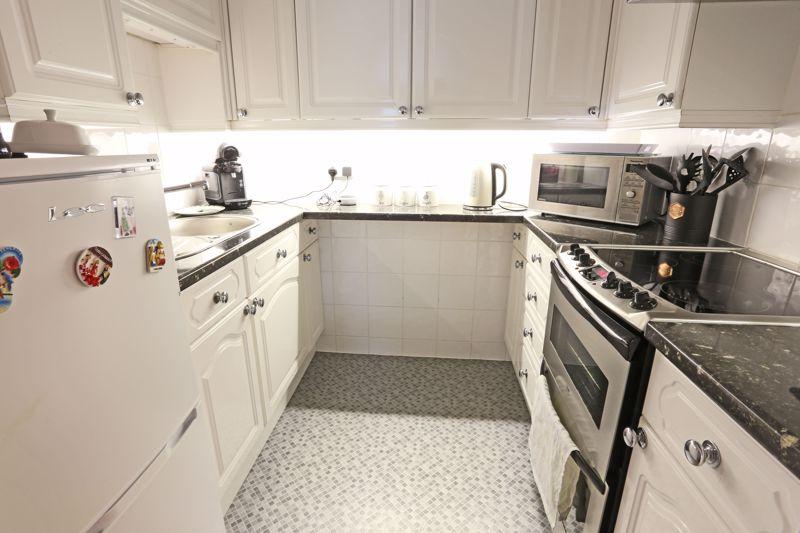 Henfield Road, Cowfold 1 bed retirement property £92,000