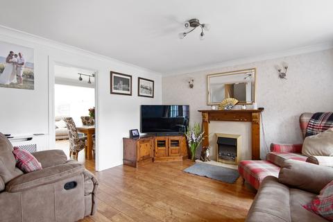 31 Caldbeck, Waltham Abbey, EN9 1UR