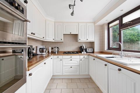 31 Caldbeck, Waltham Abbey, EN9 1UR