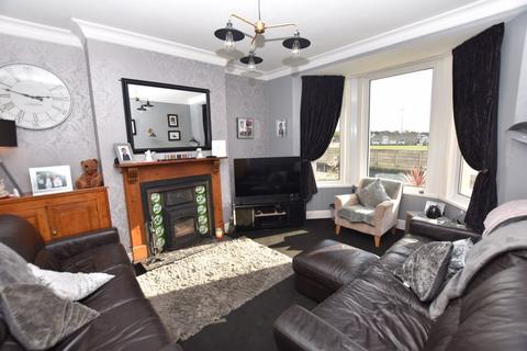 74 Callington Road, Saltash, PL12 6DY