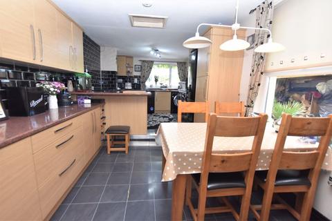 74 Callington Road, Saltash, PL12 6DY