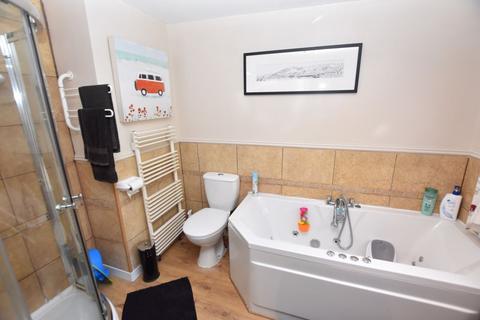74 Callington Road, Saltash, PL12 6DY