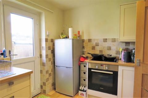 16 Carrine Road, Truro, TR1 3XB