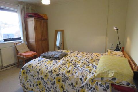 16 Carrine Road, Truro, TR1 3XB
