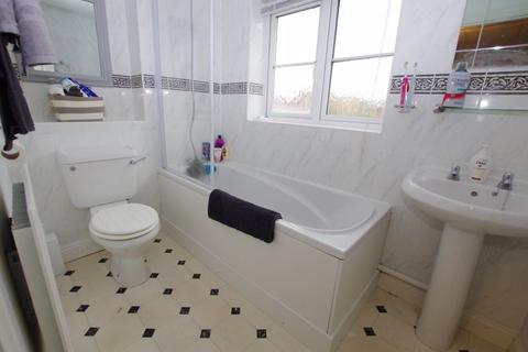 75 Willow Close, St Georges, Weston-super-mare, BS22 7SE