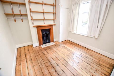 34 East John Walk, Exeter, EX1 2EP