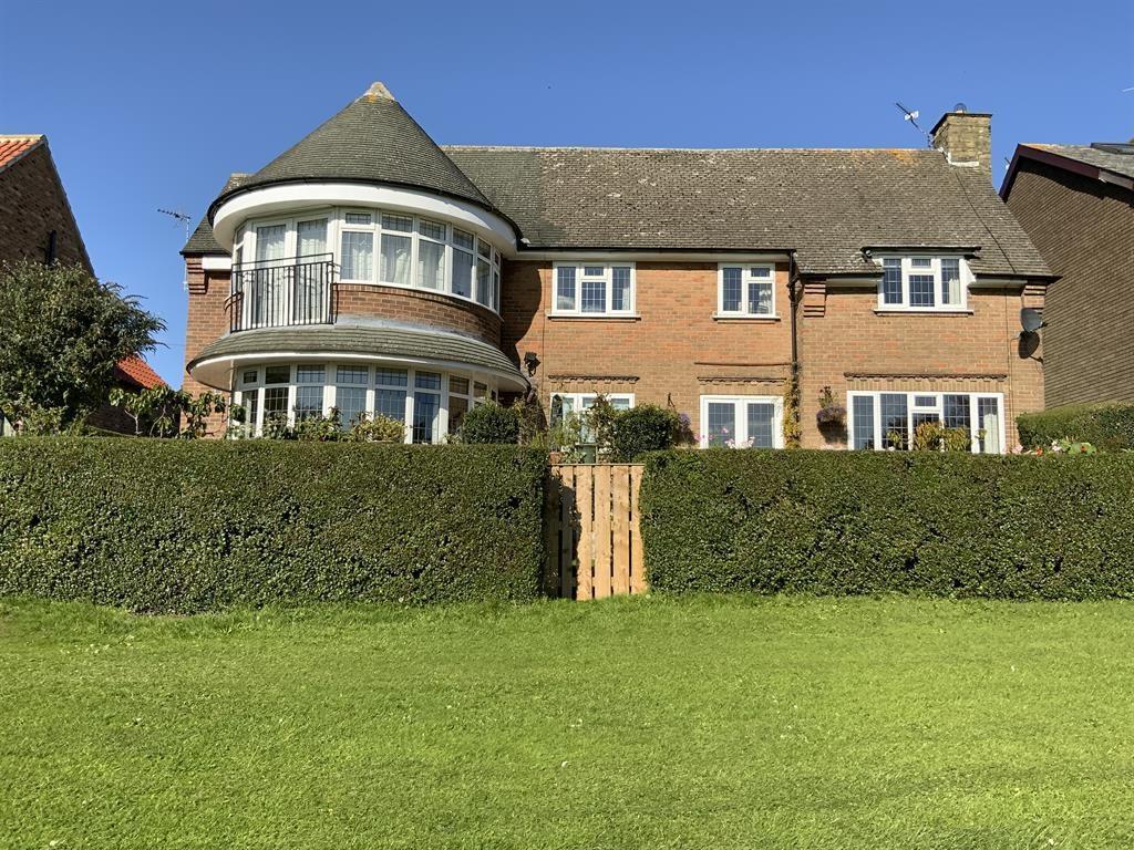 Back Lane, Easingwold, York, YO61 3BG 4 bed detached house £660,000