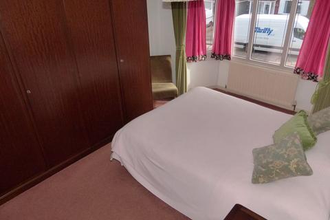 39 Beechdale Avenue, Birmingham, B44 9DJ
