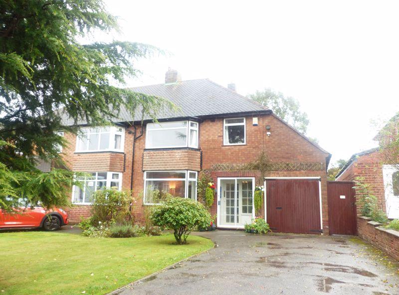 Quicksand Lane, Aldridge 3 bed semidetached house £285,000