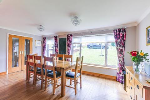 38 Ellenbridge Way, South Croydon, CR2 0EU