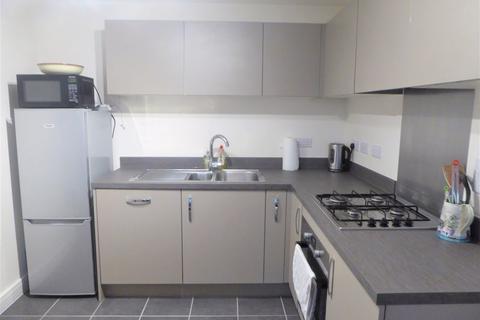 39 Holly Acre, Dunstable, LU5 4UF