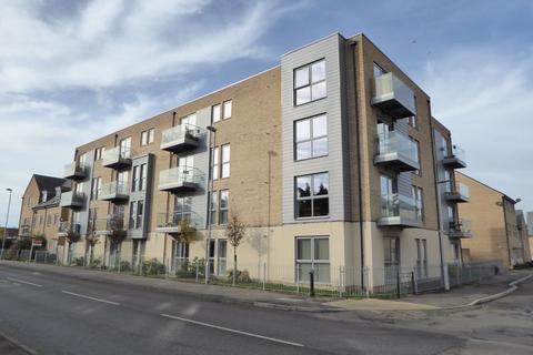 39 Holly Acre, Dunstable, LU5 4UF