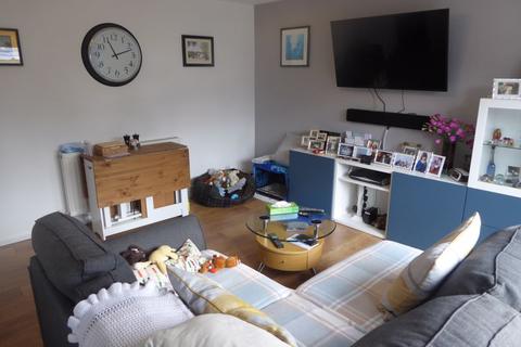 27 Bunhill Close, Dunstable, LU6 1TH