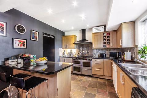 164 Windsor Drive, Orpington, BR6 6HQ