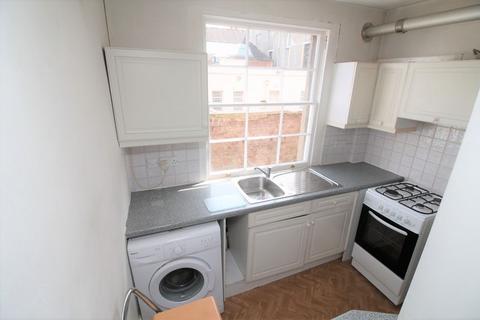 Ground Floor Flat, 7 Westbourne Place, Bristol, BS8 1RZ
