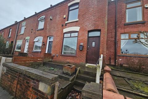 3 bedroom terraced house to rent, Bolton Road, Kearsley, Bolton