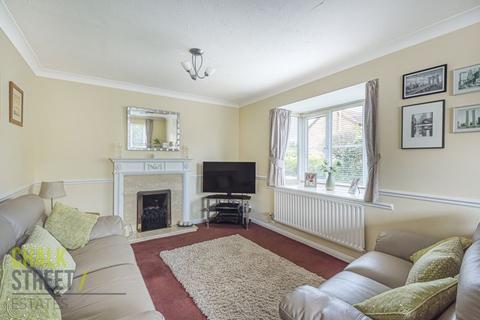 7 Forbes Close, Hornchurch, RM11 1FD