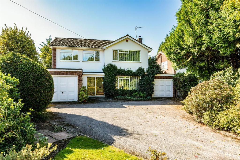Sandy Lane, Leamington Spa 4 bed detached house £725,000