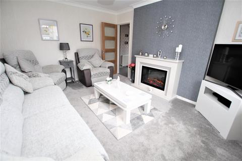 10 Kings Drive, Bradford, BD2 1PX
