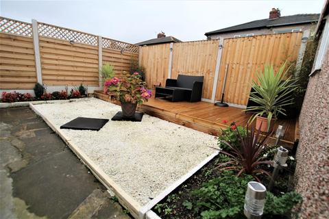 10 Kings Drive, Bradford, BD2 1PX