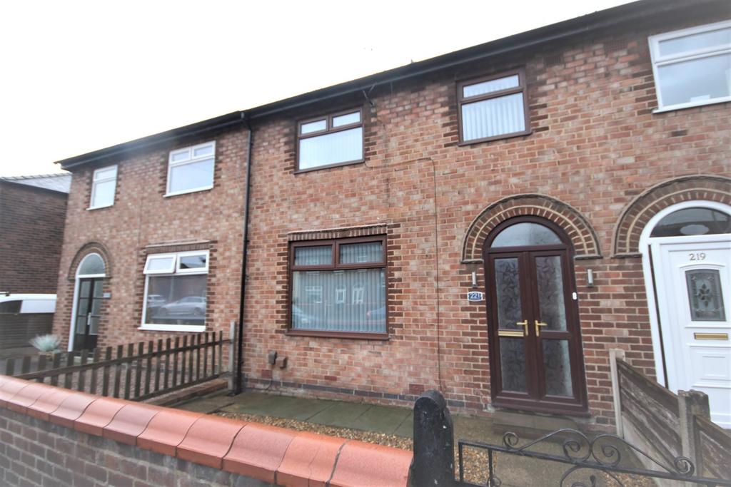 Thelwall Lane, Warrington, WA4 3 bed terraced house £775 pcm (£179 pw)