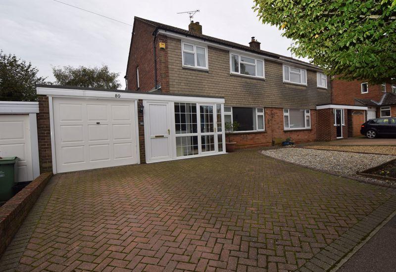 Manor Road, Toddington 3 bed semidetached house £425,000