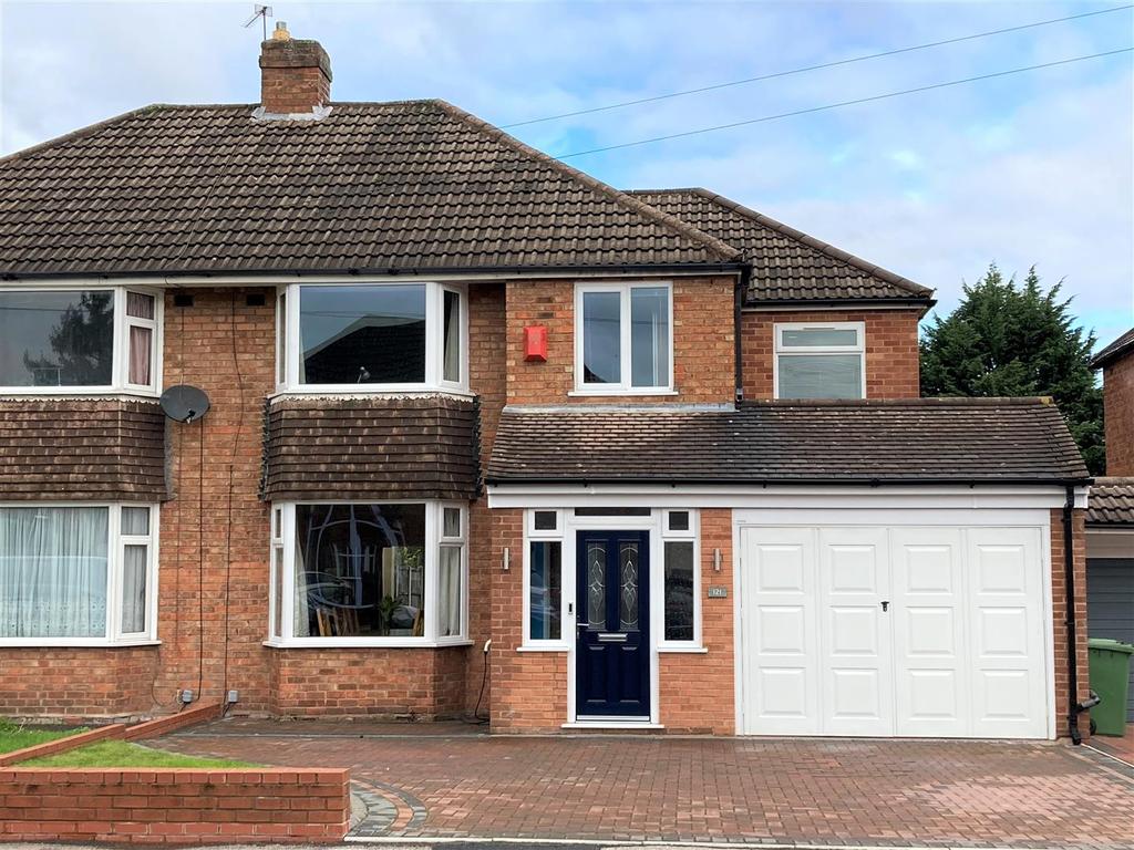 Valley Road, Solihull 4 bed semidetached house £365,000