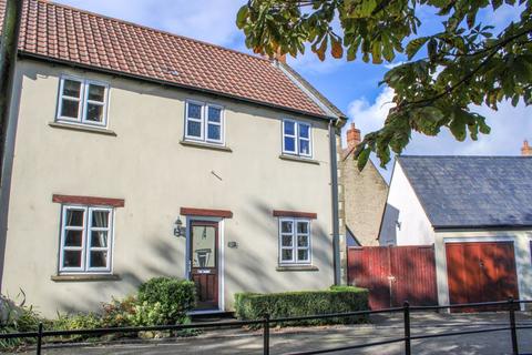 20 Chestnut Parade, Shepton Mallet, BA4 4DW