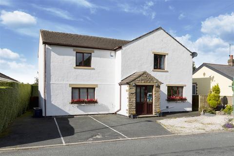 Holly Grange Bentham Road, Ingleton, Carnforth, LA6 3HZ