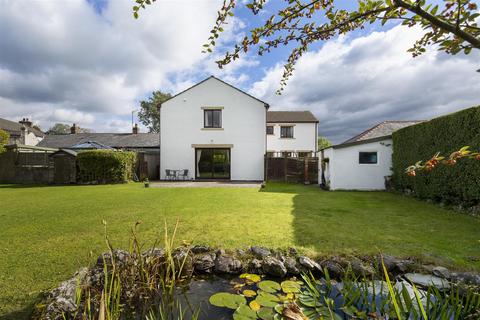 Holly Grange Bentham Road, Ingleton, Carnforth, LA6 3HZ