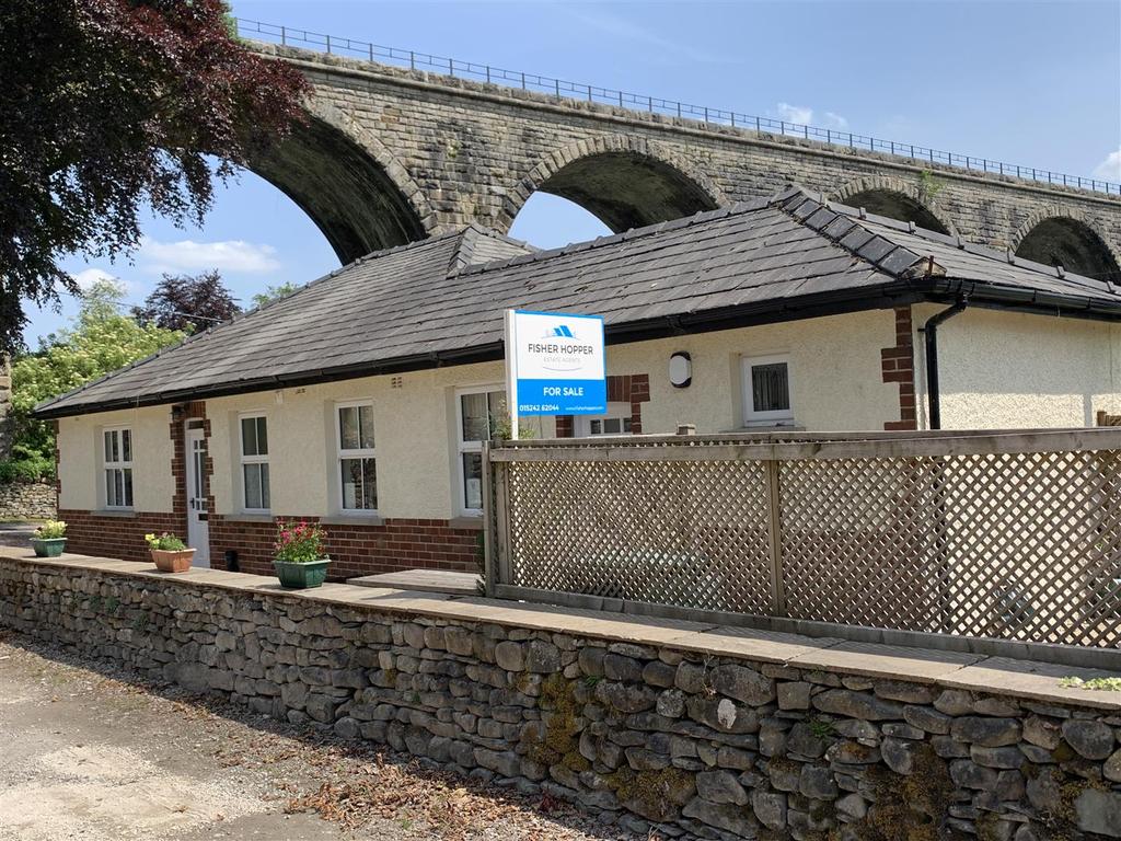 Holme Lea, Ingleton 3 bed detached bungalow for sale £239,950