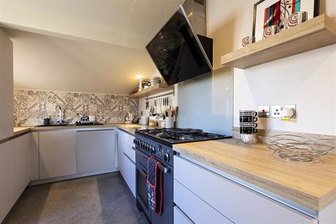 3 Collingwood Drive, Lower Bentham, Lancaster, LA2 7GH