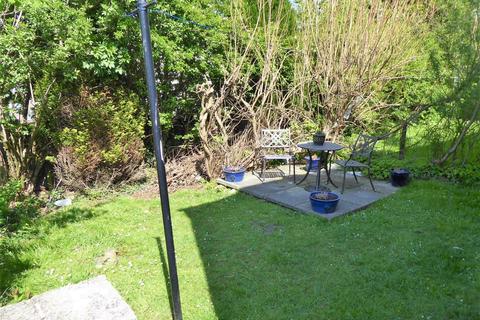 9 Banks Way, Bentham, Lancaster, LA2 7JH
