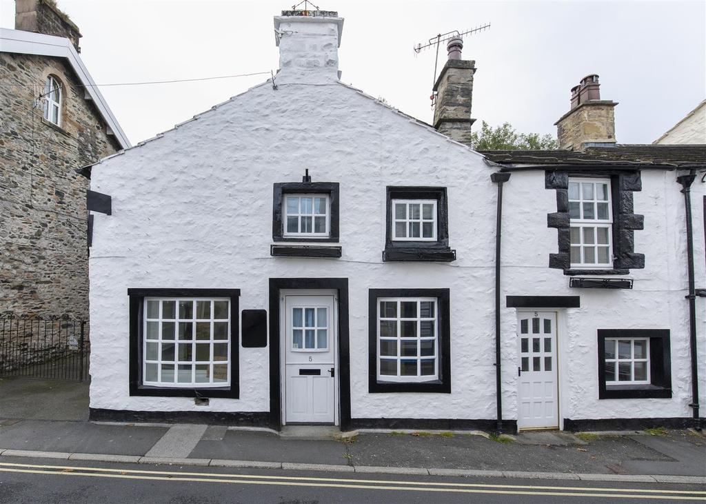 5 Main Street, Ingleton 1 bed terraced house £155,000